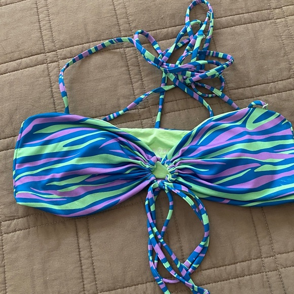 Colorful  Bikini - Picture 2 of 3